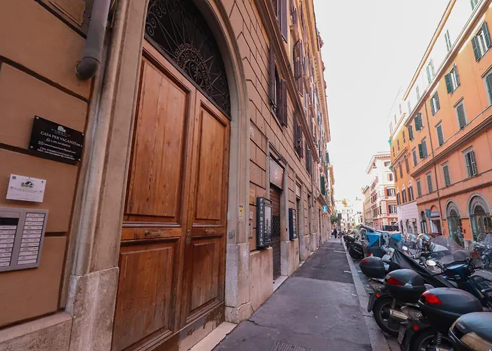 Essenza House Porta Pia 4*
