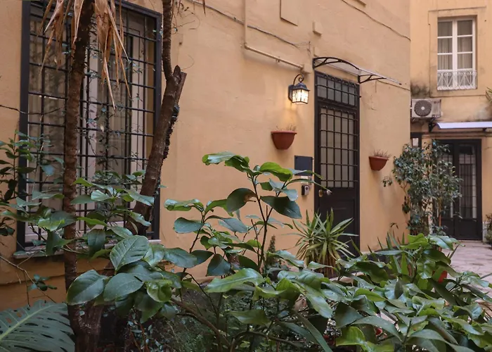 Essenza House Porta Pia Гостевой дом 4*